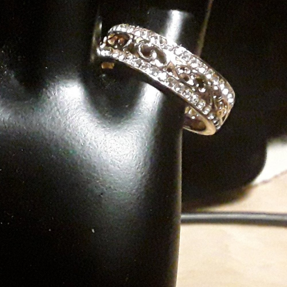 Open Cut Work Wedding Ring..Crystals on Sides.9